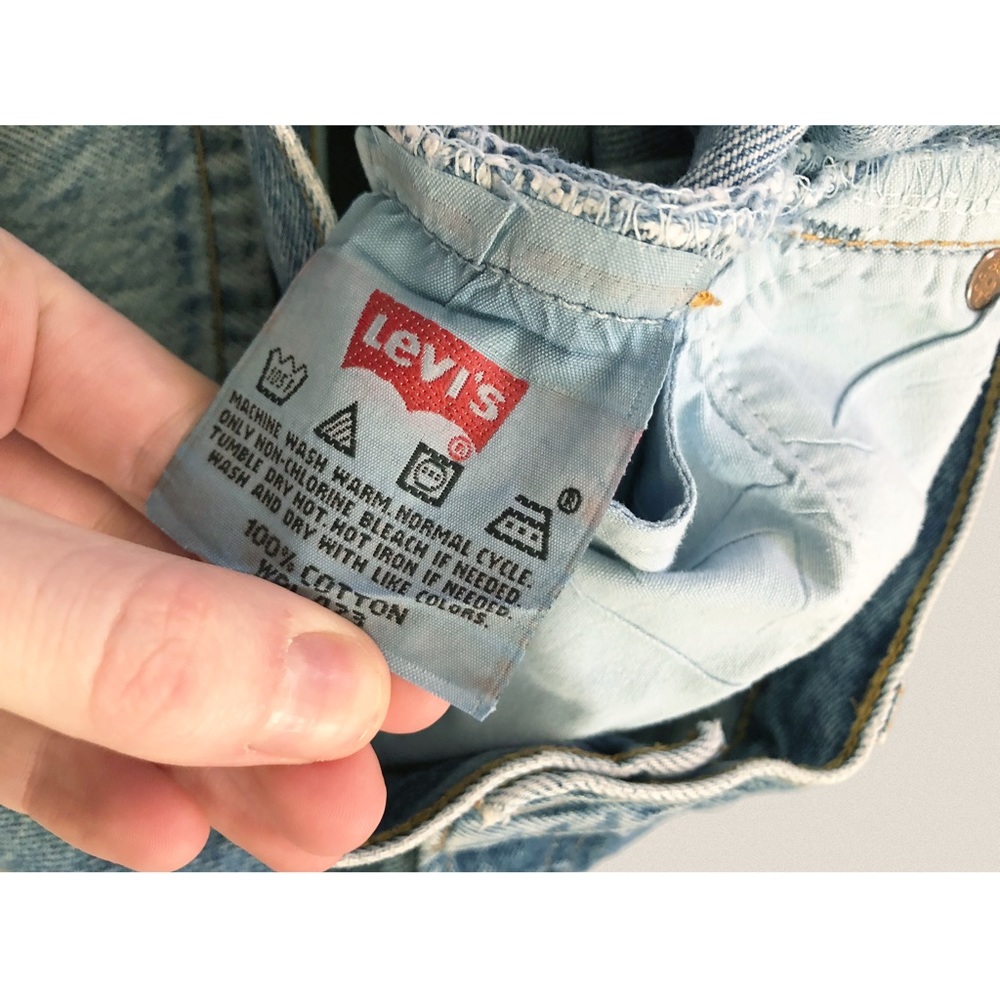 VTG Levi's Blue Straight Leg Women's Jeans - Picture 14 of 16